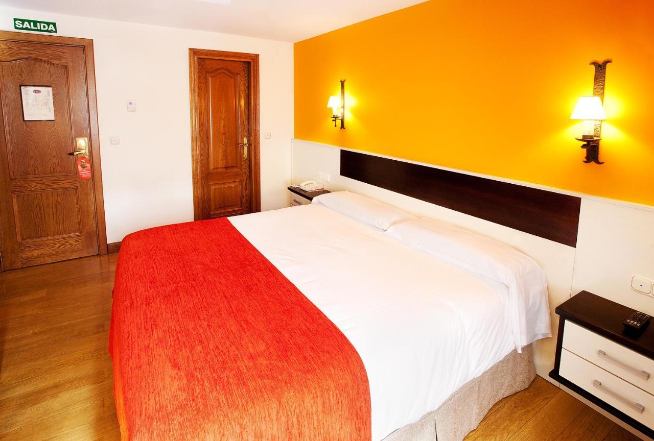Hotel Venta De אצ'אלר מראה חיצוני תמונה